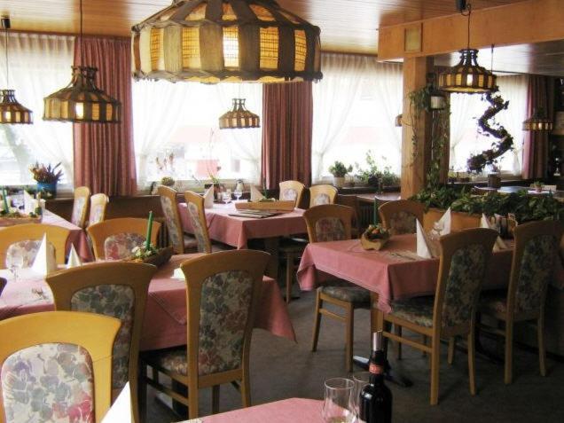 Hotel Hirschen Alt St. Johann Ngoại thất bức ảnh