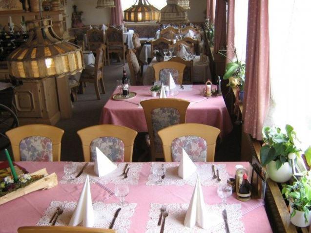 Hotel Hirschen Alt St. Johann Ngoại thất bức ảnh
